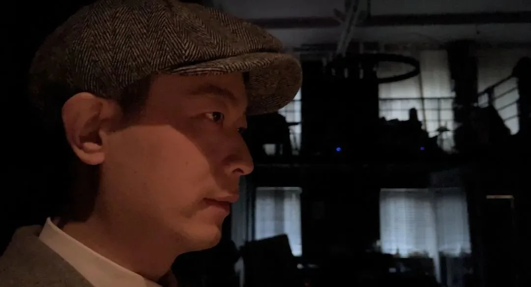 "The Howler," behind the scene. - "Unexpected by the audience, unexpected by the actor, unexpected by everyone."