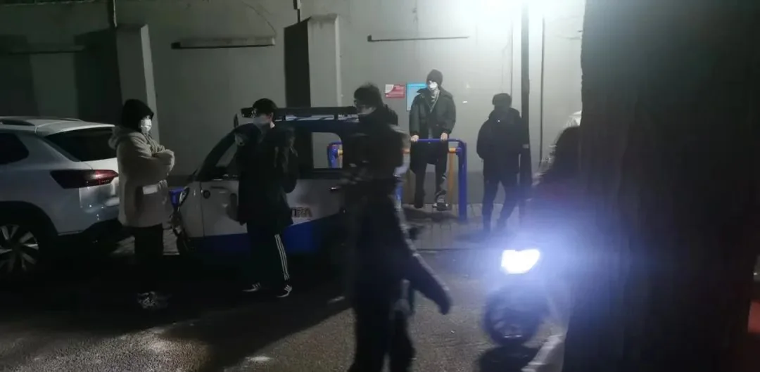 p4 剧场:一所生成的大学,一条蜿蜒的迷宫,一块铭刻生命的硬盘