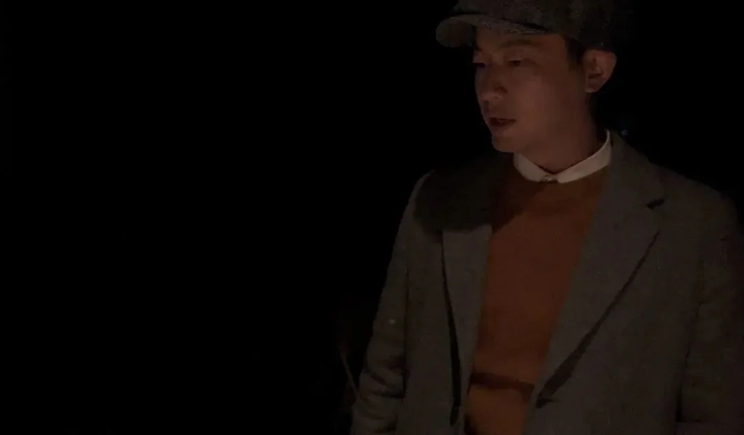 "The Howler," behind the scene. - "Unexpected by the audience, unexpected by the actor, unexpected by everyone."