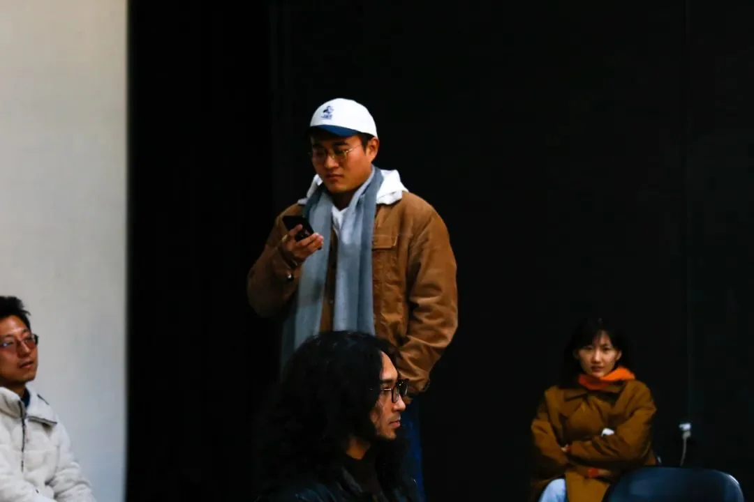 《嚎叫者》幕后谈 5 | 发生着,经历着,拥有着